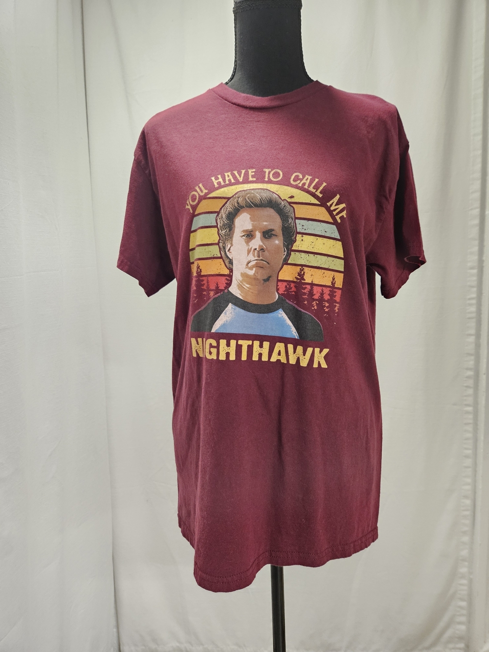 Nighthawk Graphic Tee Maroon Gildan Heavy Cotton Size M